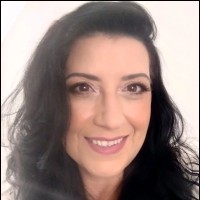 Karen Zavatti
