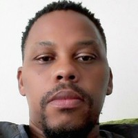 Zola Majola