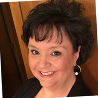 Tina Collins, Ea