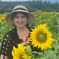 Dr. Michele Miller Schaich