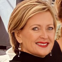 Ruth McCourt