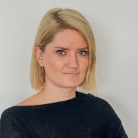 Anna Obal
