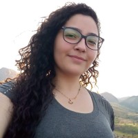 Laura Ester Barbosa Menezes