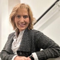 Angela Morris