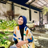 Hasna Naufal Giarniasih