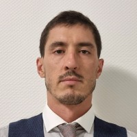 Dmitry Shapovalov