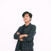 Charenstino Dwi Jhantie Putra