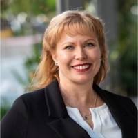 Julie Nardello
