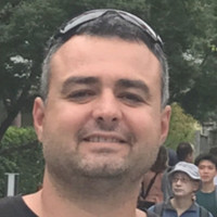 Peter Paras