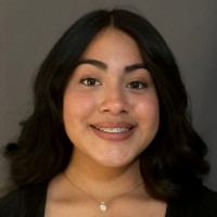 Jazmine Flores