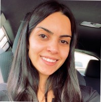 Thabata Oliveira