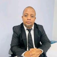 Robert Makoko
