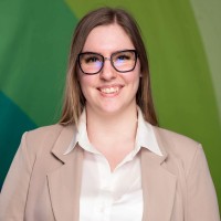 Dóra Kovács