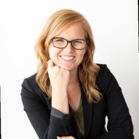Mackenzie Walters - Business Book Ghostwriter