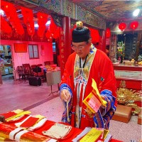 李建忠