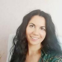 Julia Resech