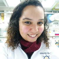 Erika Cristina Dos Santos