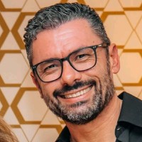 Luis Peralta