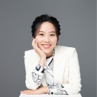 Caiwei Shi