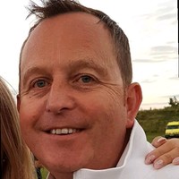 Simon Holmes