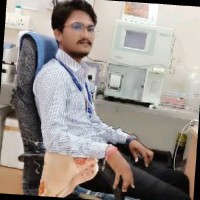 Dr Prakash Makwana