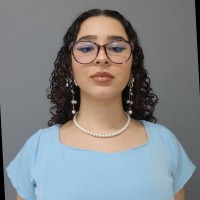 Janine Oliveira