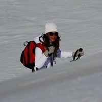 Sarah (Juhász) Knowles