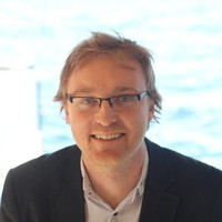 Steven Lindsay