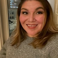 Monica De Leon