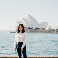 Julia Lestari