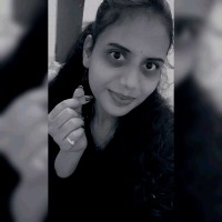 🫰Megna Patel