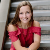 Olivia Wasserman, Au