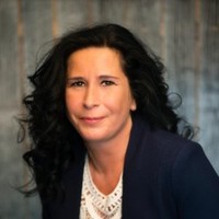 Andrea Csapo
