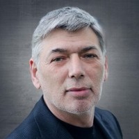I Jonatan Schmidt