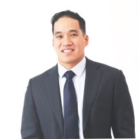 Kevin Valdez, Cfa