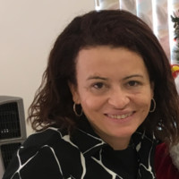 Claudia Bushur