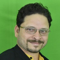 Dr. Naresh Tambe