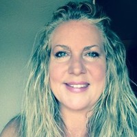 Laura Larson