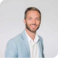 Kevin Buist, Cpa