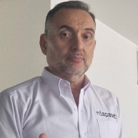 Javier Izquierdo Martín