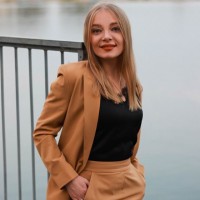 Светлана Арасланова