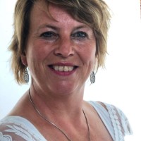 Sandra Zijl, Van