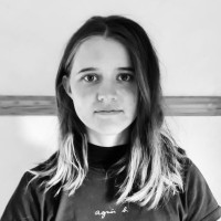 Julia Bell