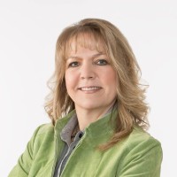 Mary Lee Prior