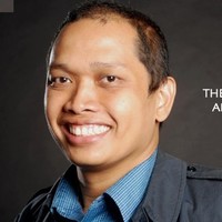 Jan Michael Carlos