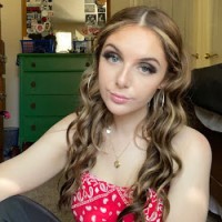 Lynsey Barnes