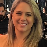 Suzane Mello