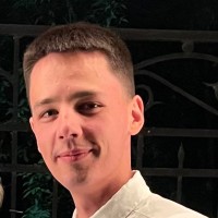 Максим Рожков