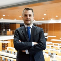 Kadir V.