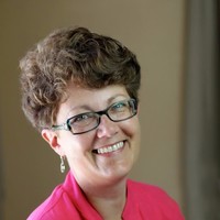 Lynne Stroyne